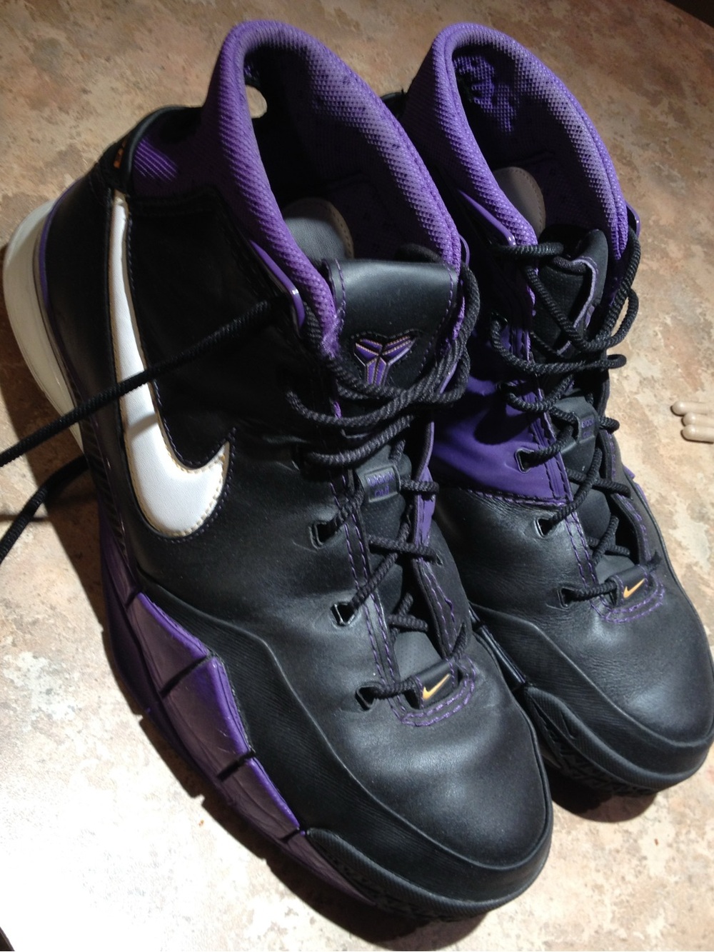 Nike Kobe Bryant Zoom 1, Black Mamba Basketball Sneakers, Men’s Size 13